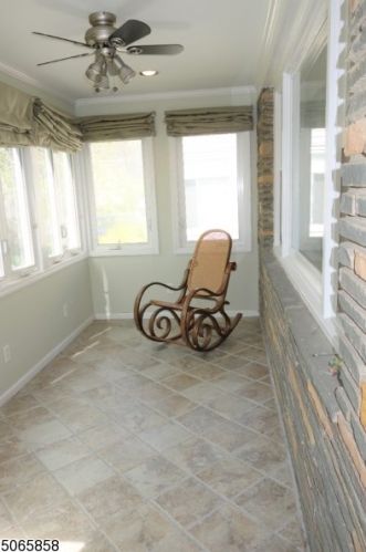 35 Prospect Pl, Springfield, NJ 07081-1112