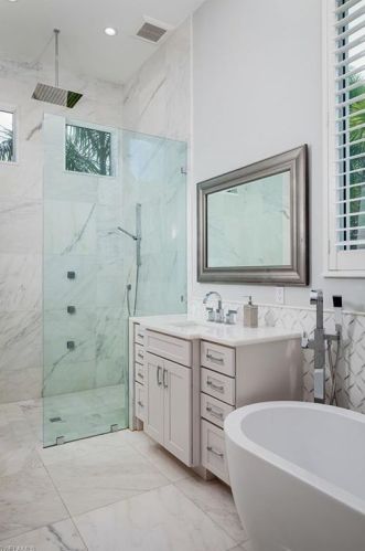 7594 Cordoba Cir, Naples FL 34109-7118 exterior