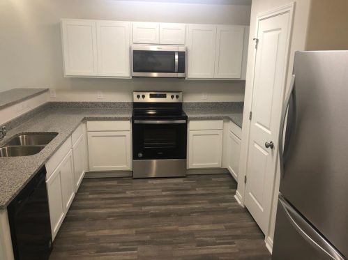 2008 3rd St, Hempstead TX  77445-7010 exterior