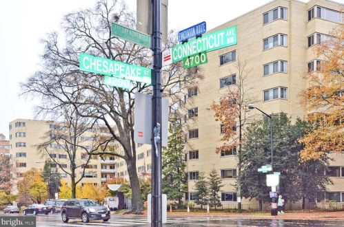 4707 Connecticut Ave, Washington DC  20008-5602 exterior