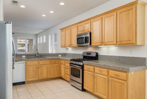 4607 Monte Mar Dr, Folsom, CA 95762-5013