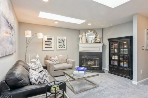 2801 Packer Ct, Bridgewater NJ 08807-7017 exterior