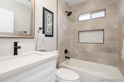 3204 Madison Ave, San Diego CA  92116-4448 exterior