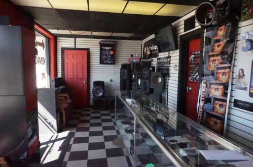 702 Michigan Ave, Kalamazoo MI  49007-4538 exterior