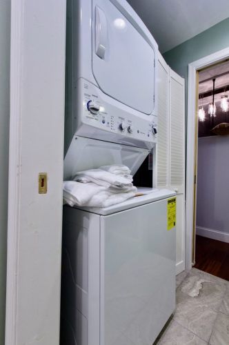 514 Monastery Pl, Union City NJ 07087-3305 exterior