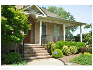 308 Naples Ct, Chesapeake, VA 23322-8378