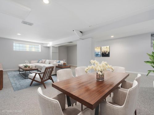 3653 Marshfield Ave, Chicago IL 60620-4955 exterior