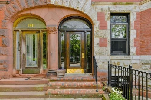 1915 Beacon St, Brookline MA  02445-4240 exterior