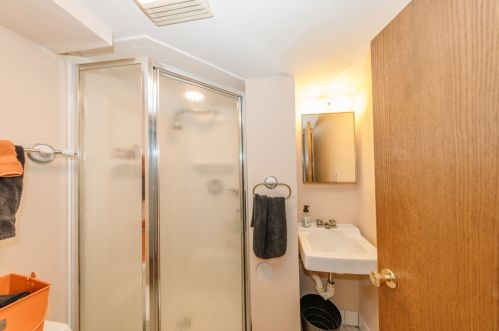 5030 Larkin St, Milwaukee WI 53217-5754 exterior