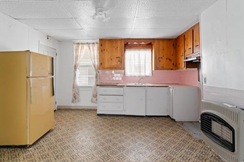 107 Penn St, Providence RI 02909-1326 exterior