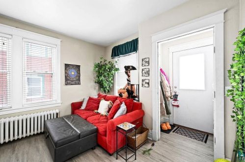 520 19th Ave, Duluth, MN 55812-1351