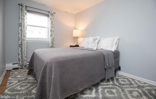 11023 Academy Rd, Philadelphia PA 19154-3301 exterior