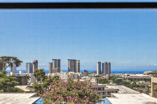 217 Prospect St, Honolulu HI  96813-1724 exterior