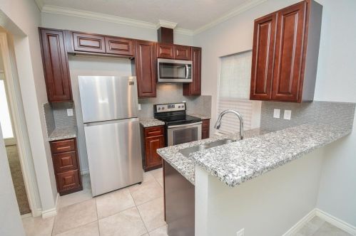 16385 Eastchase, Montgomery, TX 77316-6700