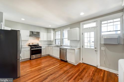 1120 Chicago St, Washington DC  20020-5812 exterior