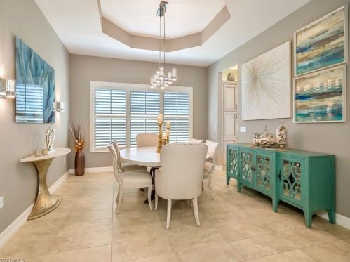 3251 Atlantic Cir, Naples FL 34119-8636 exterior