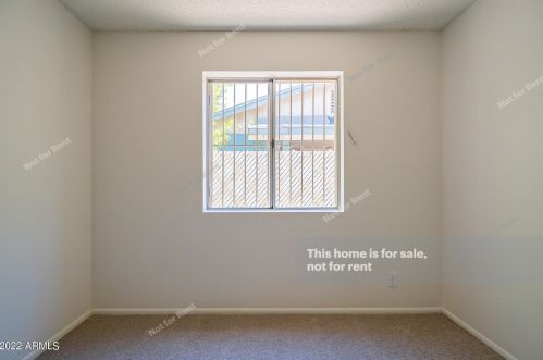 2233 47 Dr, Phoenix AZ 85031-1407 exterior