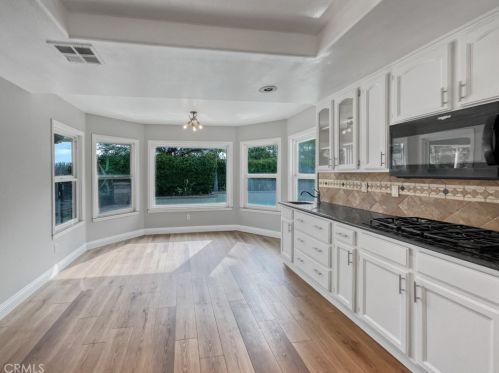 41308 Promenade Chardonnay Hls, Temecula CA 92591-4957 exterior