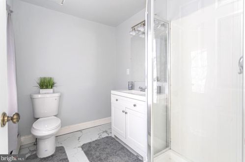 6 2 St, Pottstown PA 19464-5204 exterior