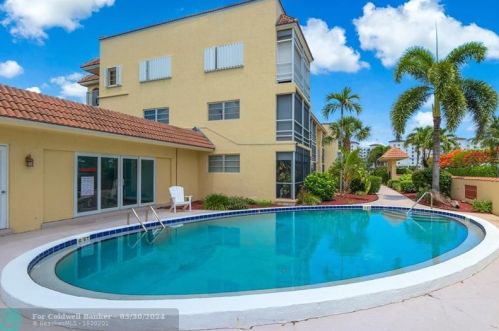 331 8th St, Boca Raton FL  33432-5745 exterior