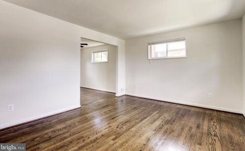 4706 Creek Shore Dr, Rockville MD  20852-2407 exterior