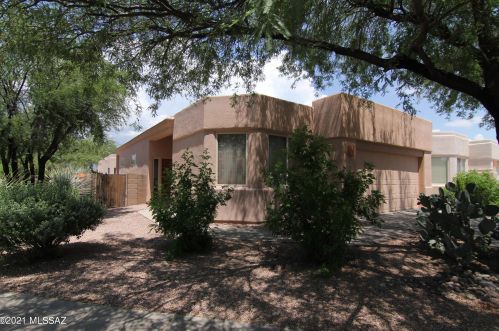 7329 Calle Nostalgico, Tucson, AZ 85715-2821
