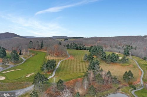 3 Wooded Ridge Rd, Swanton MD 21561-2334 exterior