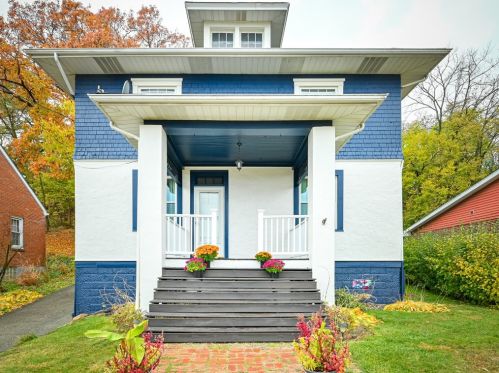 543 Walnut St, Pittsburgh, PA 15238-3304