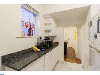 323 13th St, Philadelphia PA  19107-1124 exterior