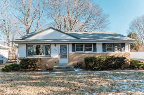 7674 51, Milwaukee WI 53223-4353 exterior