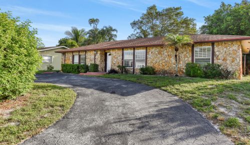 3910 4th Ct, Boca Raton FL  33431-5727 exterior