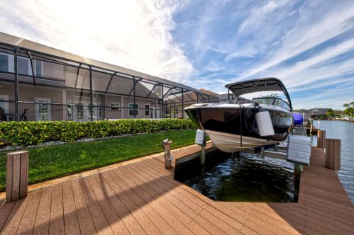 2006 Sykes Crk Dr, Merritt Island FL 32953-3065 exterior