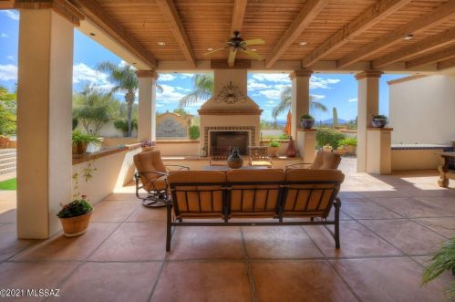 4820 Camino Escuela, Tucson AZ 85718-5914 exterior