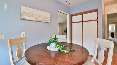 1100 Lincoln Ave, Fullerton CA 92831-4506 exterior