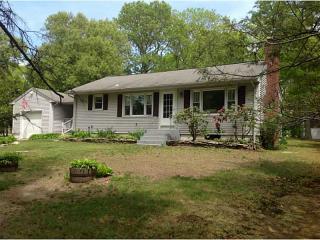 161 Boston St, Coventry, RI 02816-8012