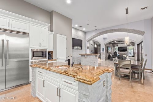 3675 59 Pl, Phoenix AZ 85018-3210 exterior