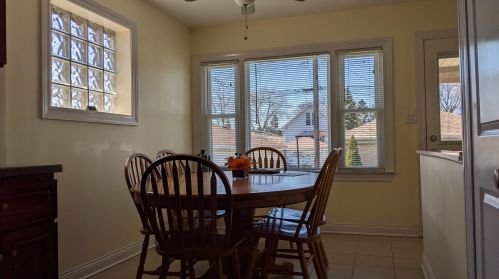 3636 Nora Ave, Chicago IL 60634-2317 exterior