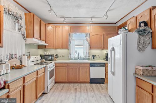 373 High St, Hanover PA 17331-3922 exterior