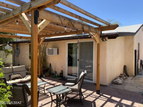 209 Lester St, Tucson AZ 85705-6551 exterior