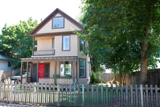 1523 Mission Ave, Spokane, WA 99201-2724