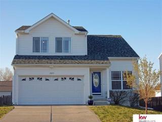 11209 Black St, Omaha NE  68142-1527 exterior