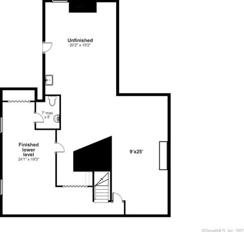 26 Coventry Ln, Torrington CT 06791-2414 exterior