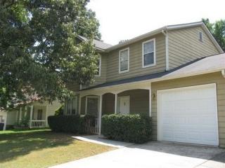 3090 Dowry Dr, Lawrenceville GA  30044-2672 exterior