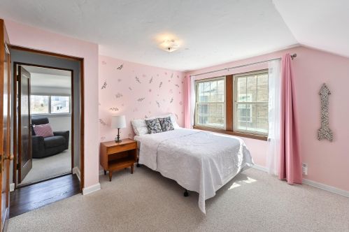 2110 91st St, Milwaukee WI  53226-2604 exterior