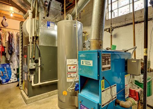 141 121 Pl, Chicago IL 60628-6657 exterior