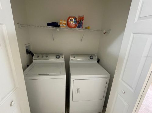 2492 Lancien Ct, Orlando FL  32826-3992 exterior