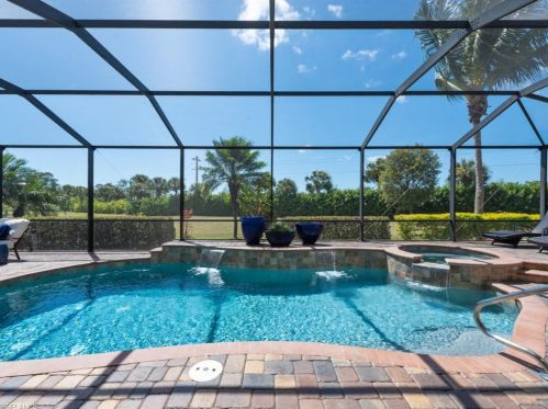 9433 Italia Way, Naples FL 34113-7734 exterior