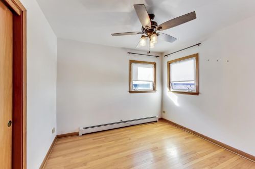 8336 Berwyn Ave, Chicago IL 60656-1430 exterior