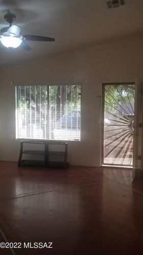 157 Lester St, Tucson AZ  85705-6549 exterior