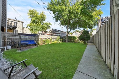 2943 Fairfield Ave, Chicago IL 60625-2719 exterior